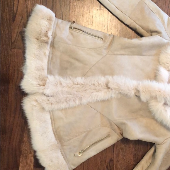 M Real sheepskin coat fits more like S - Picture 4 of 10